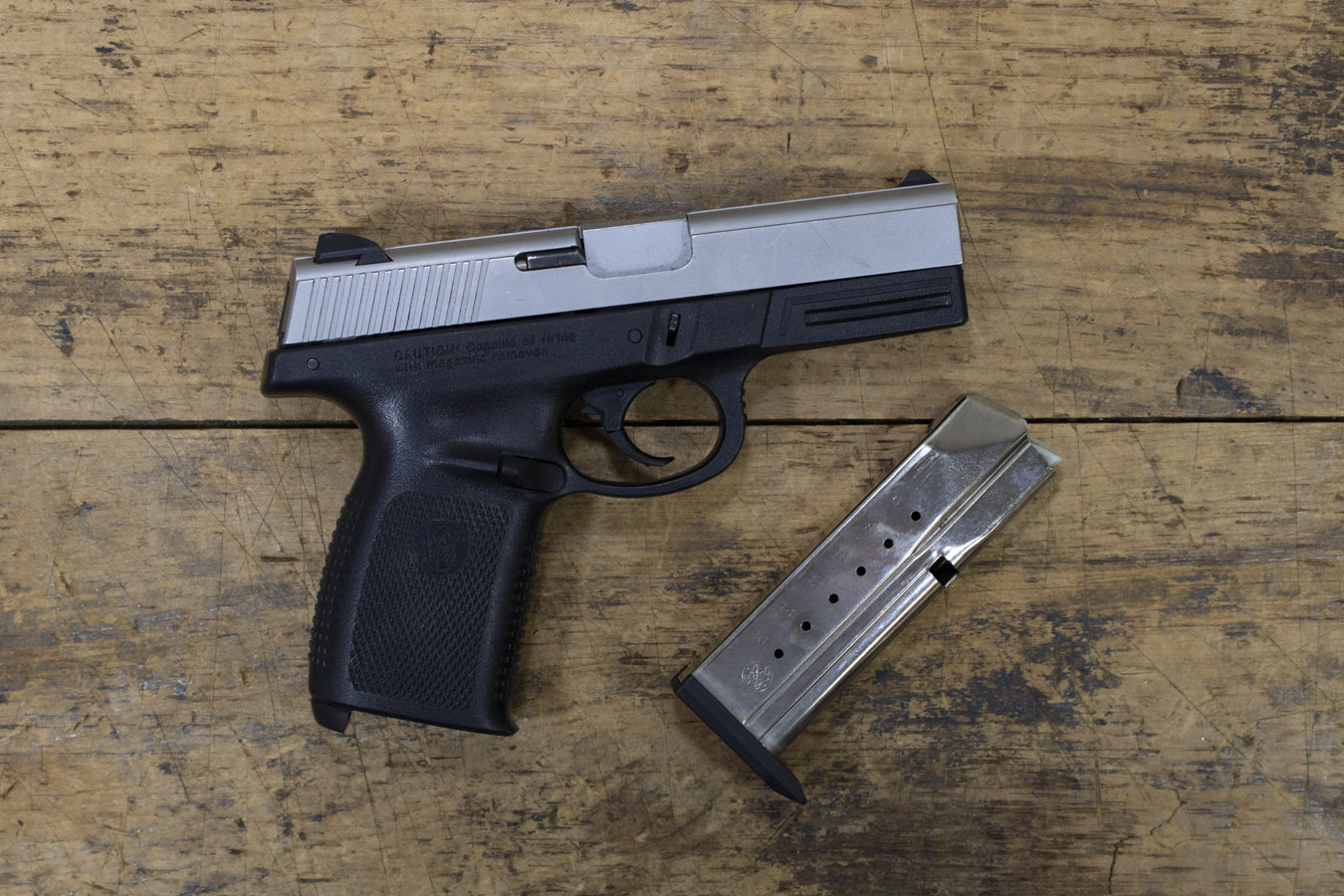 Smith & Wesson SWV9VE 9mm Police Trade-In Pistol 