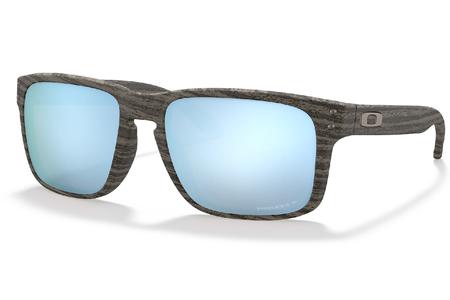 OAKLEY Holbrook with Woodgrain Frames with Prizm Deep Water Polarized Lenses