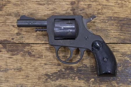 H AND R 622 22CAL Police Trade-In Revolver