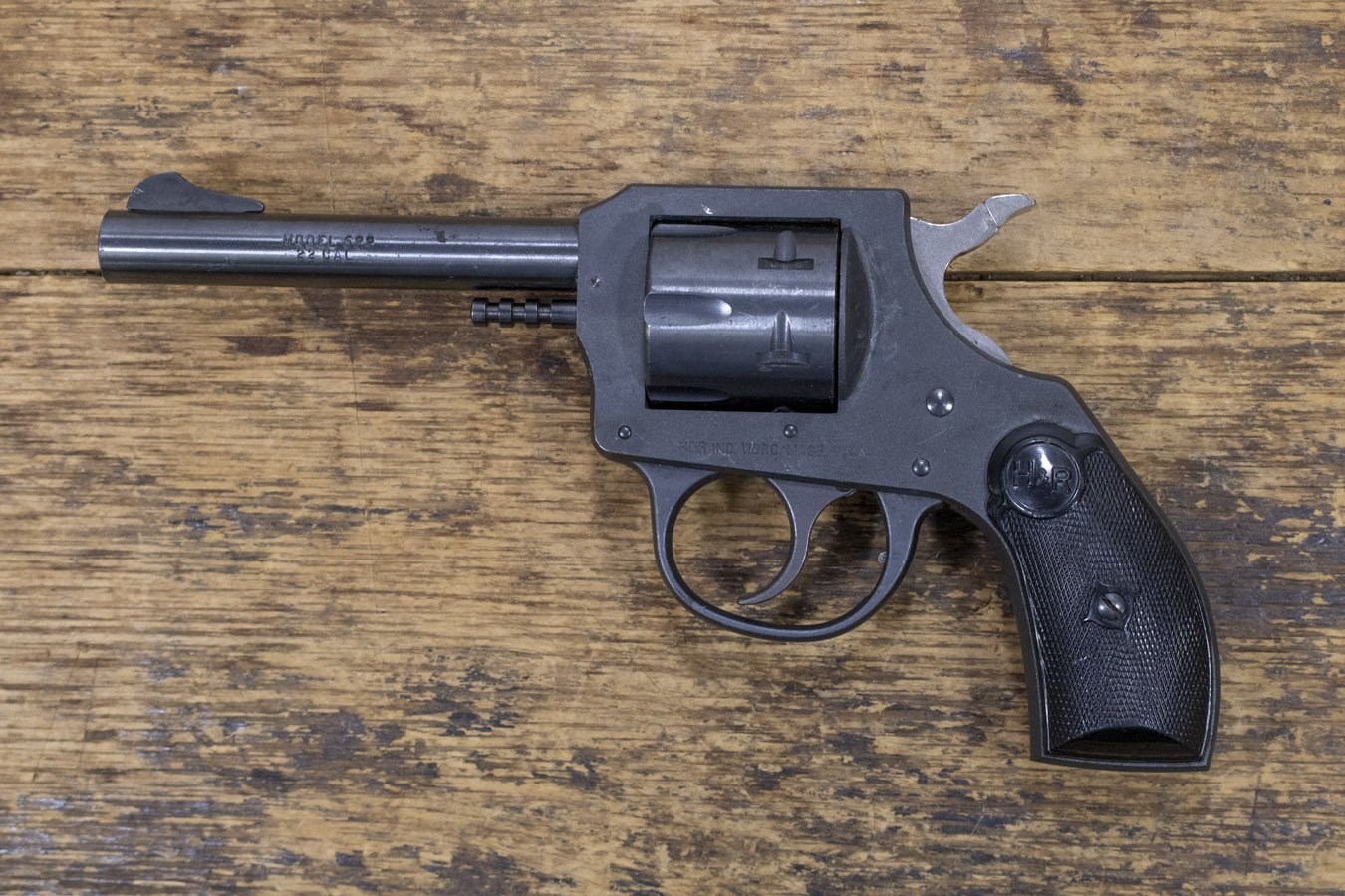 H&R 622 22 LR Police Trade-In Revolver