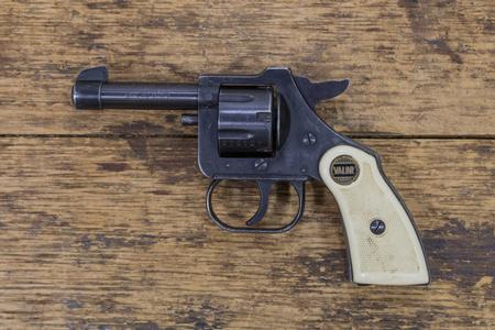 ROHM RG10 Valor 22 Short Police Trade-In Revolver