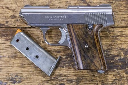 DAVIS P-32 32 ACP Police Trade-In Pistol