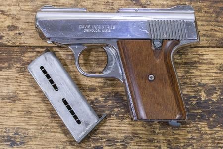 DAVIS P-32 32 ACP Police Trade-In Pistol