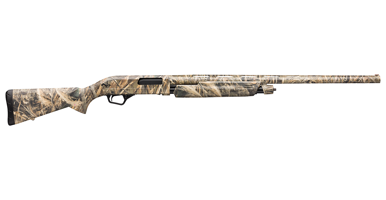 SXP WATERFOWL HUNTER 12 GAUGE PUMP ACTION SHOTGUN WITH 28 INCH BARREL AND REALTR