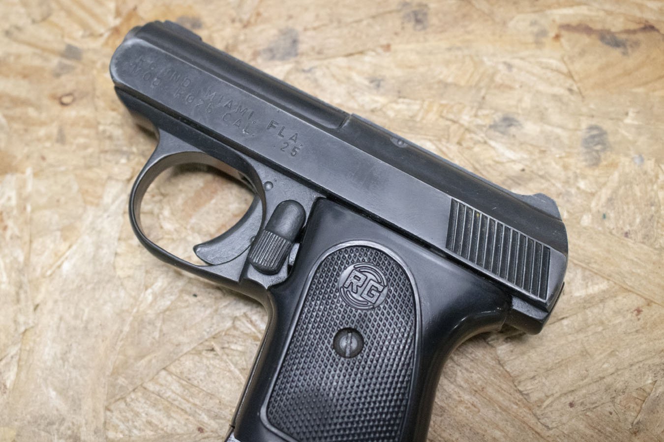 RG RG25 25ACP Police Trade-In Semi-Auto Pistol
