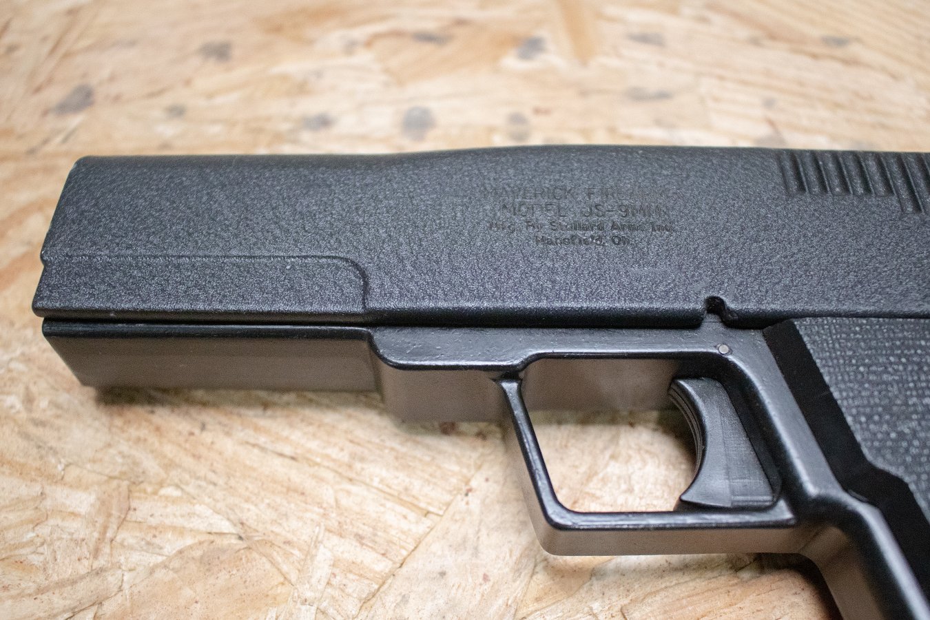 MAVERICK ARMS JS-9 9mm Police Trade-In Pistol with Case