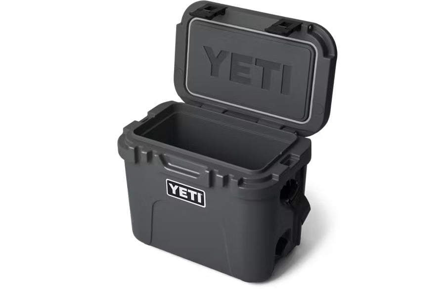YETI Roadie 15 Hard Cooler Charcoal