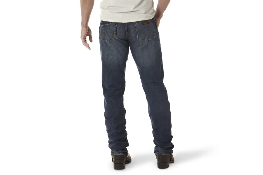 Wrangler Retro Slim Fit Straight Leg Jean