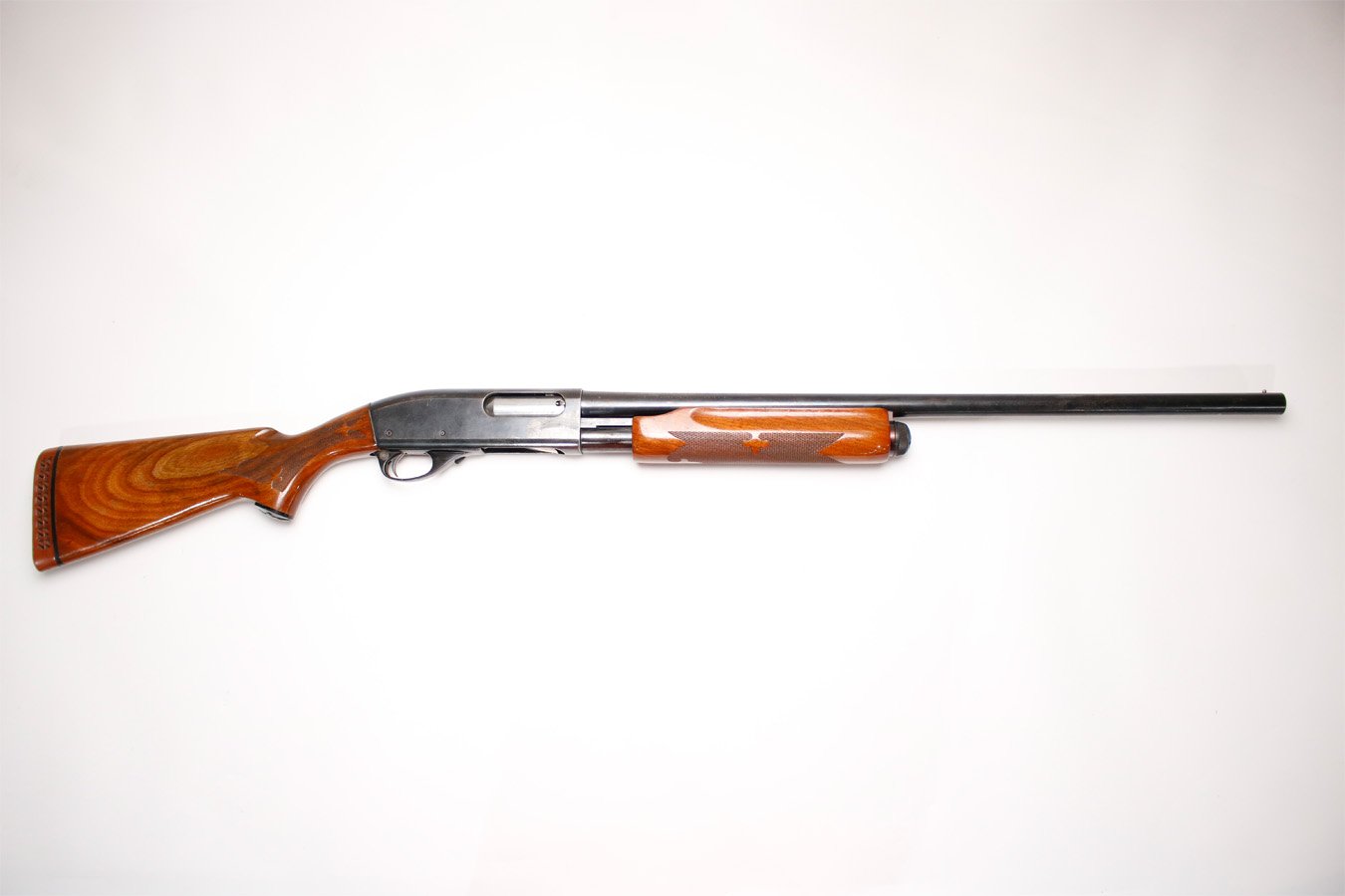 REMINGTON 870 Wingmaster 12-Gauge Used Police Trade-in Pump-Action Shotgun