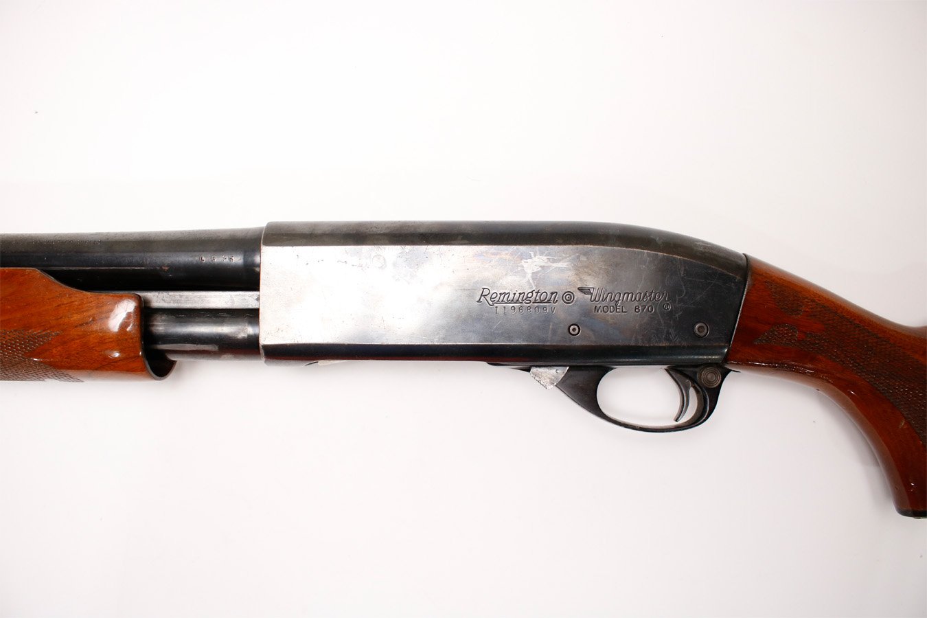 REMINGTON 870 Wingmaster 12-Gauge Used Police Trade-in Pump-Action Shotgun