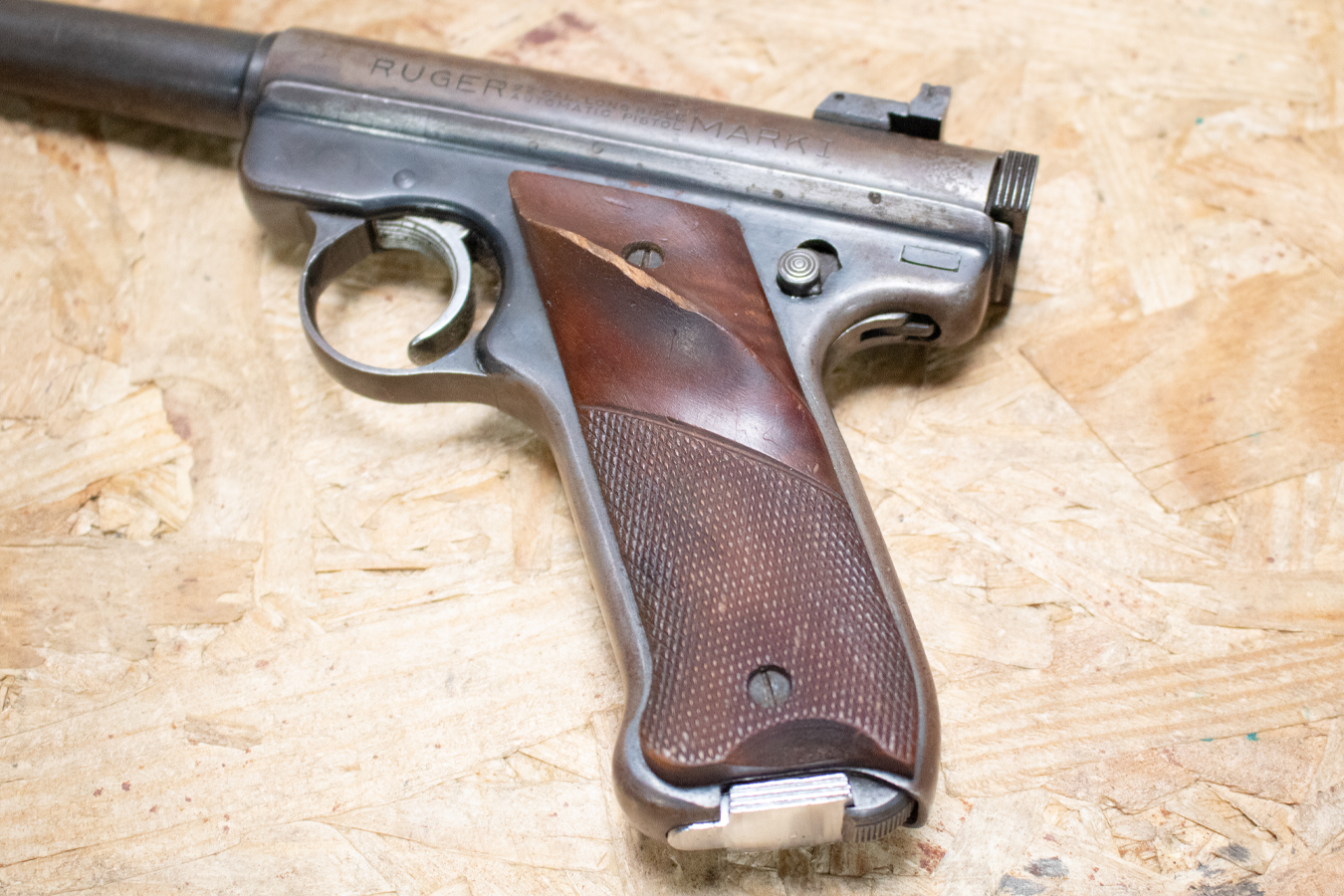RUGER Mark I 22LR Police Trade-In Pistol with Contoured Wood Grips and Bull Barrel