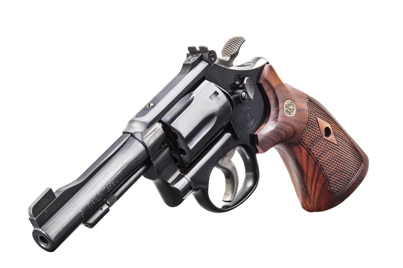 SMITH AND WESSON Model 48 22 WMR Single/Double Action Revolver