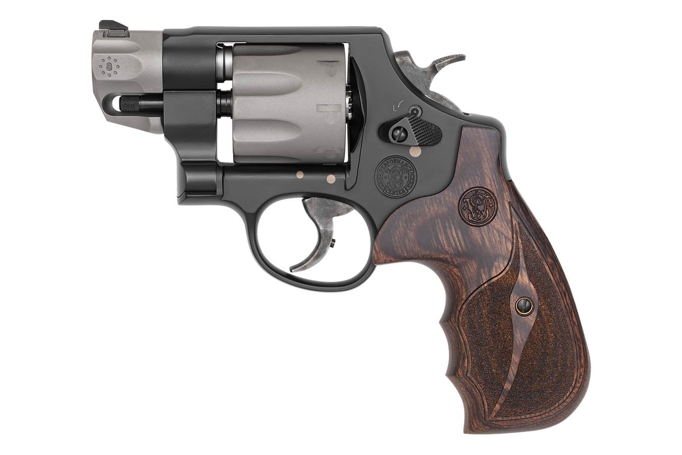 Smith & Wesson Model 327 Performance Center 357 Magnum Titanium