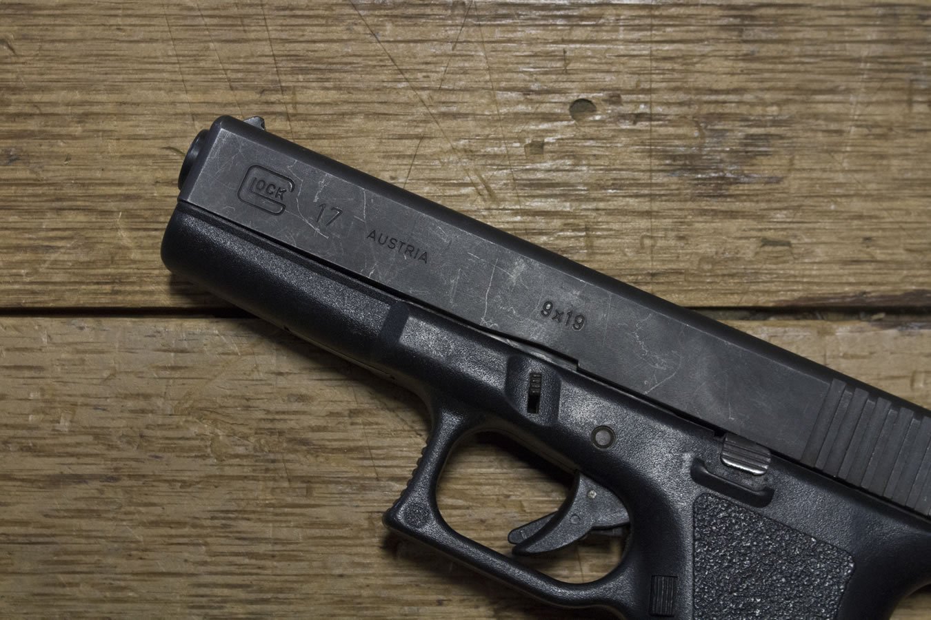 GLOCK 17 Gen2 9mm Police Trade-ins (Fair Condition)