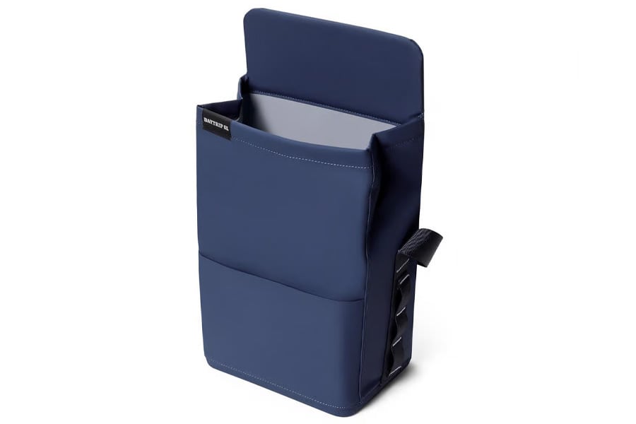 YETI COOLERS 6 Liter Daytrip Insulated Lunch bag Classic Navy