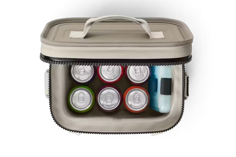 YETI Hopper Flip 8 Cape Taupe