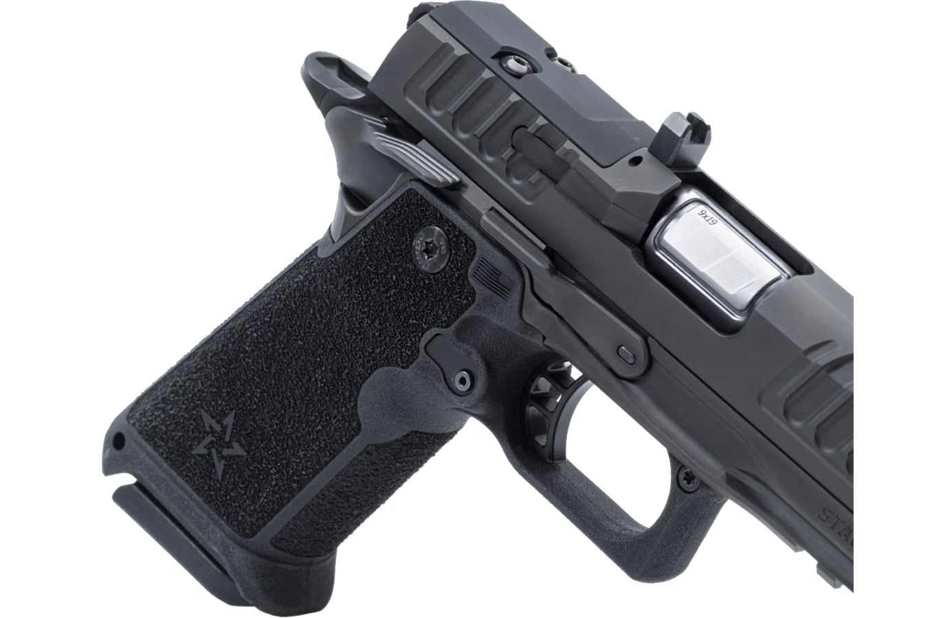 STACCATO HD P4 Duty Preferred 9mm 2011 Optic Ready Pistol with Trijicon Night Sights and 3 Magazines (Glock Mag Compatible)