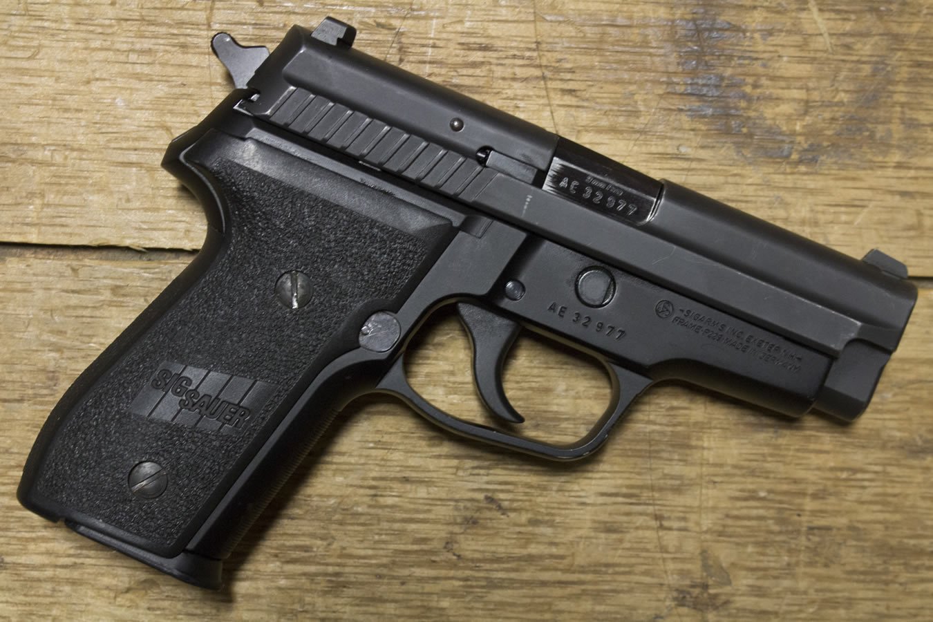 SIG SAUER P229 9mm DA/SA Police Trade-ins (Good Condition)