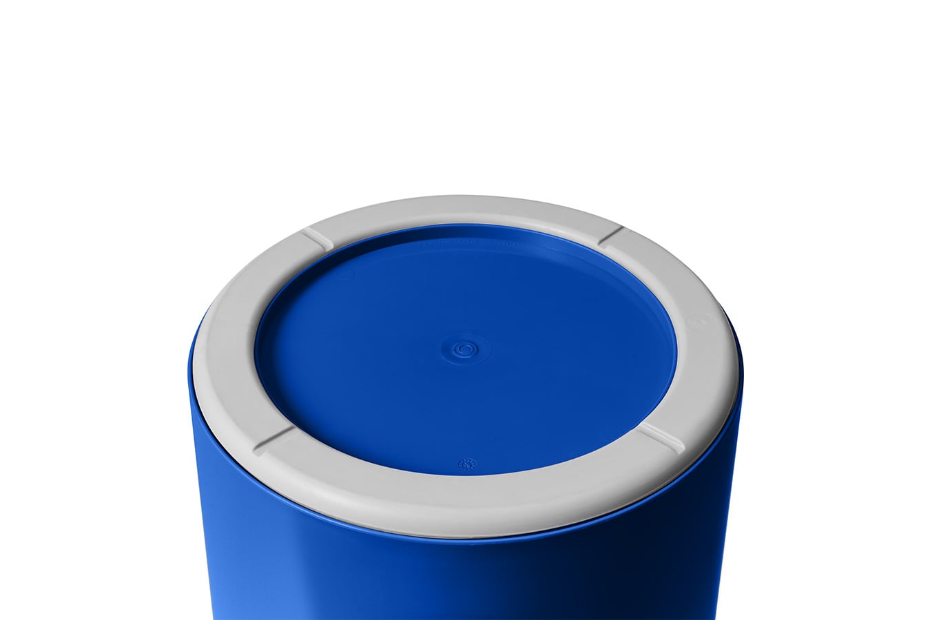 YETI 5 Gallon Loadout Bucket Royal Blue