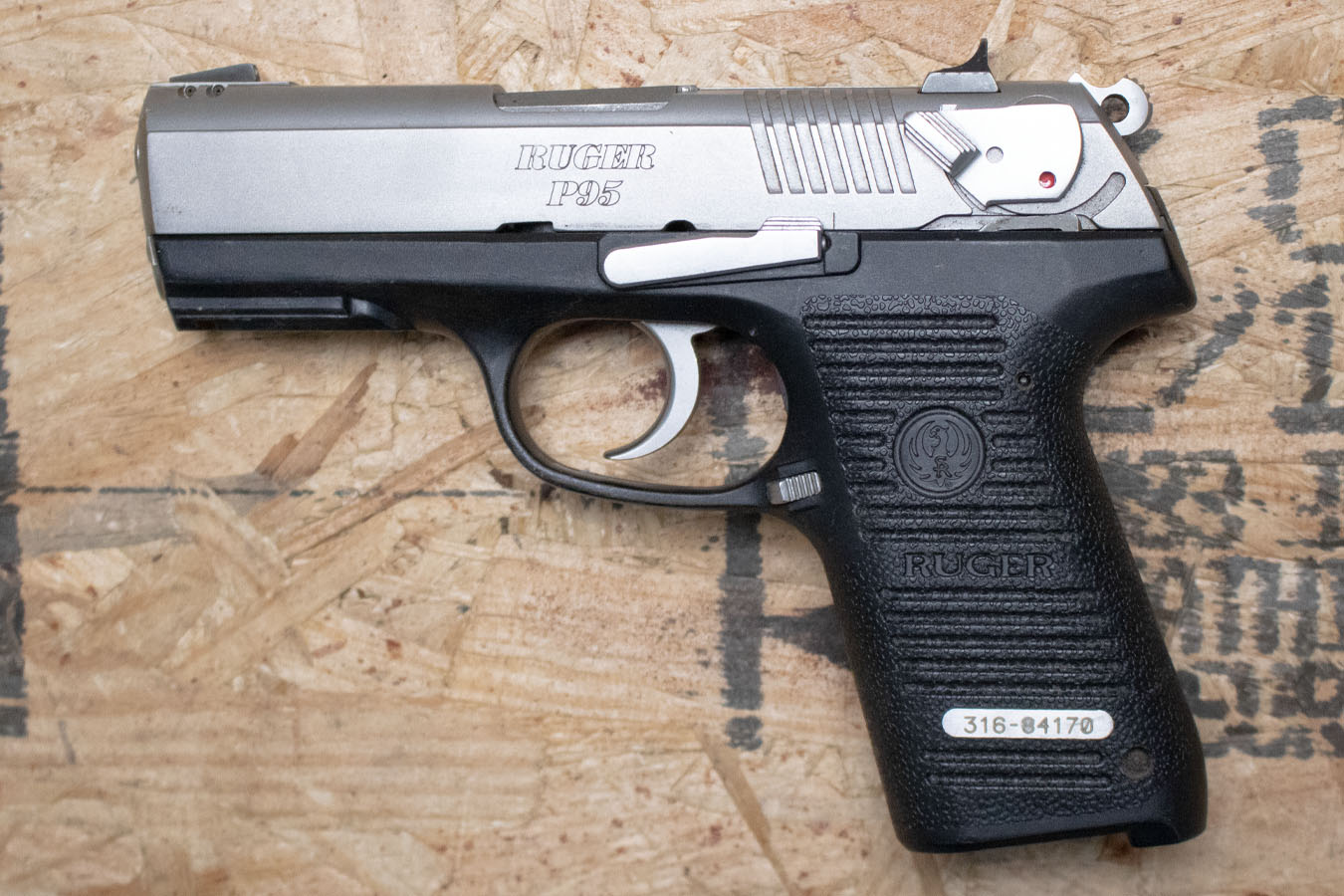 RUGER P95 9mm Police Trade-In Pistol with Manual Safety (Mag Not Included)