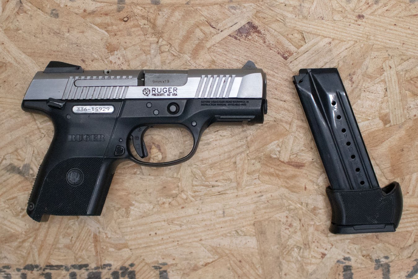 RUGER SR9C 9mm Police Trade-In Pistol with Extended Mag