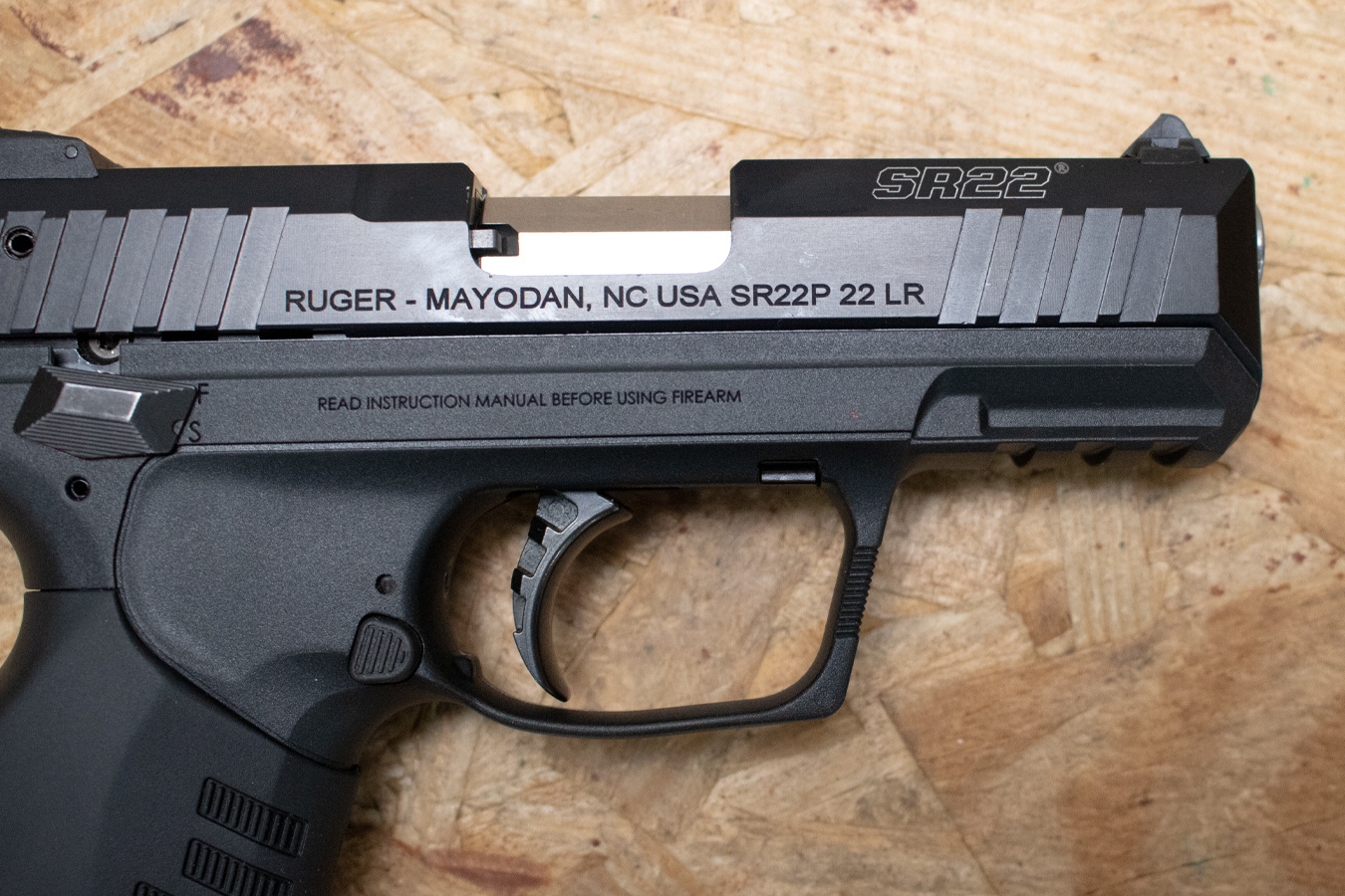 RUGER SR22 22LR Police Trade-In Pistol with Manual Safety (Magazine Not Included)