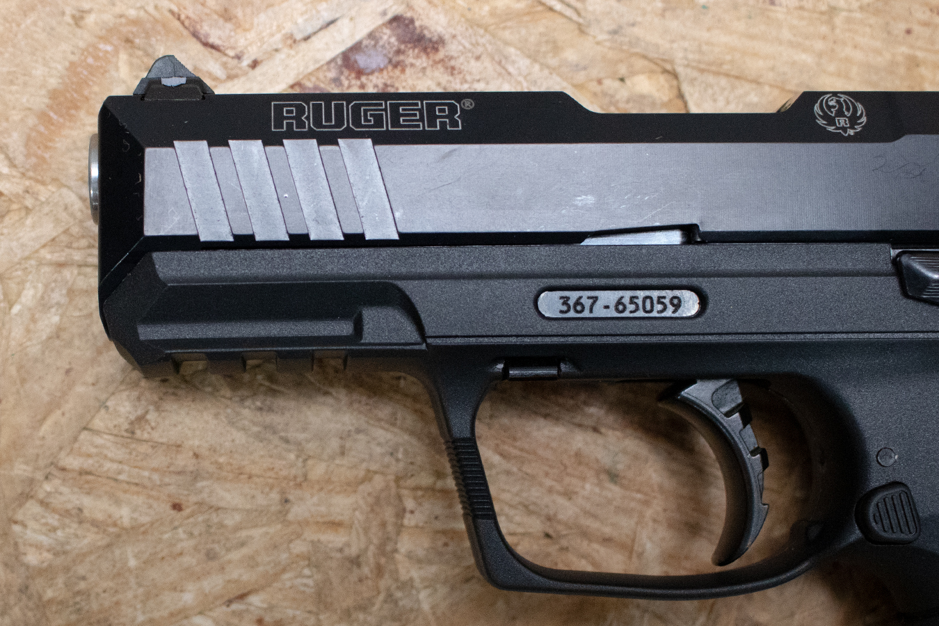 RUGER SR22 22LR Police Trade-In Pistol with Manual Safety (Magazine Not Included)