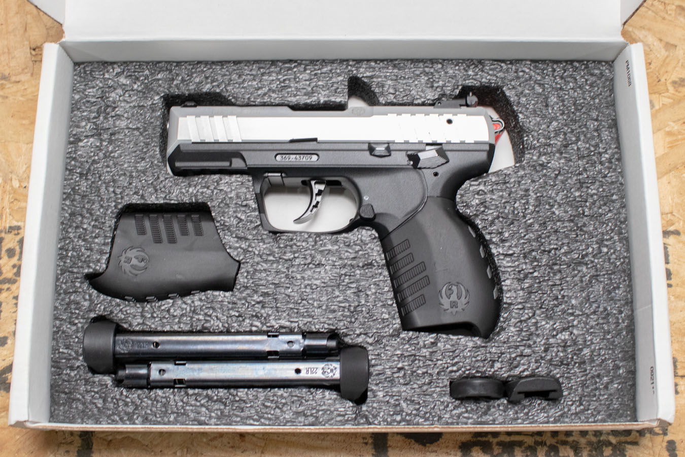 RUGER SR22 22LR Used Trade-In Pistol with Two Magazines, Grip, Floorplates 