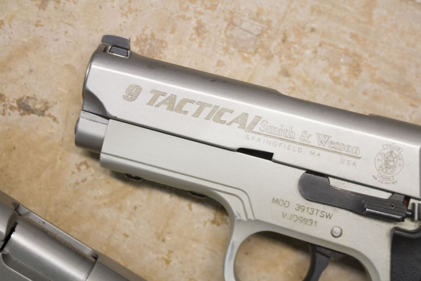 SMITH AND WESSON 3913TSW 9mm Police Trade-ins (Good Condition)
