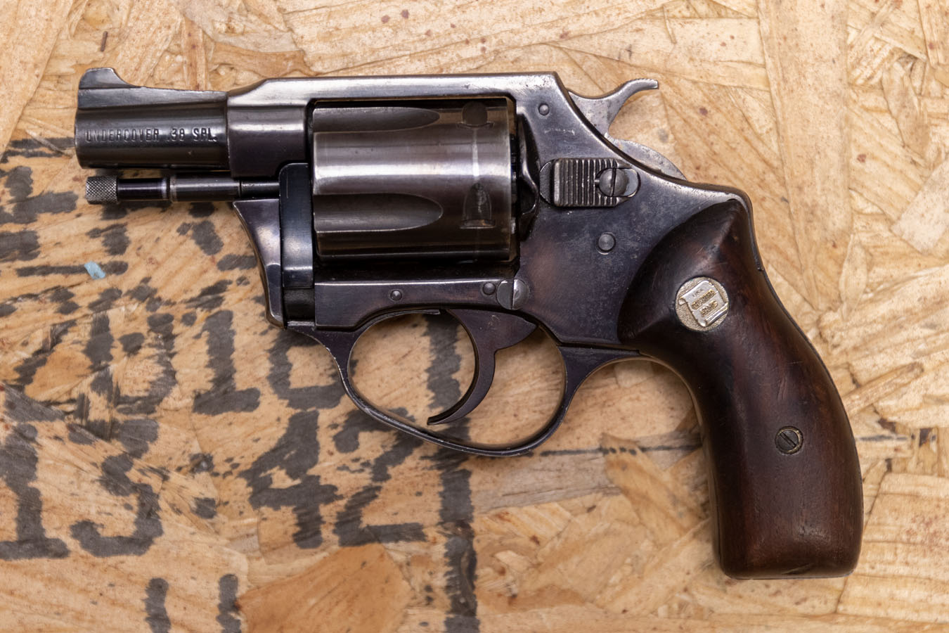 CHARTER ARMS Undercover 38 Special Police Trade-In Revolver
