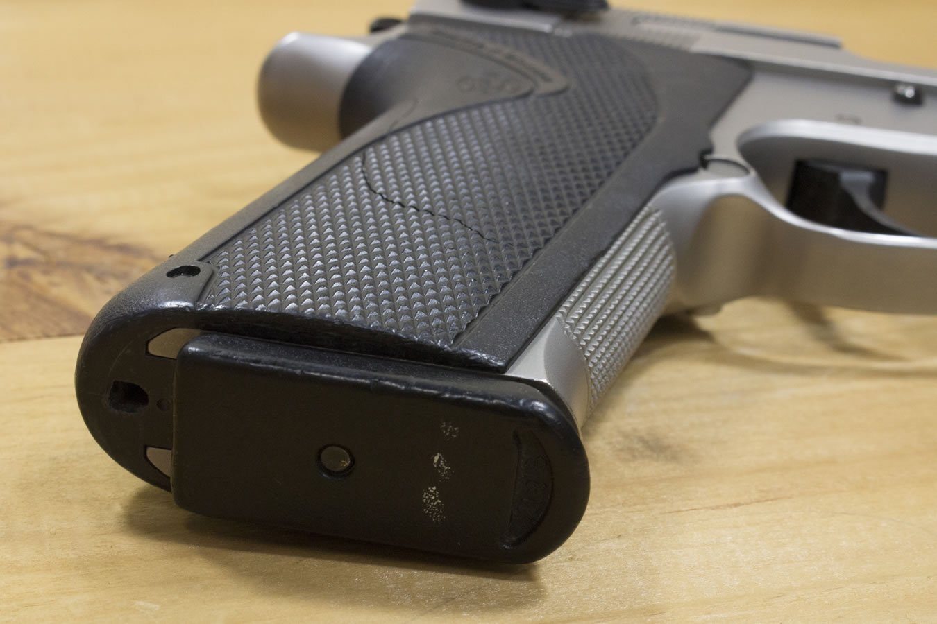 SMITH AND WESSON 4566TSW 45 ACP Police Trades (Good Condition)