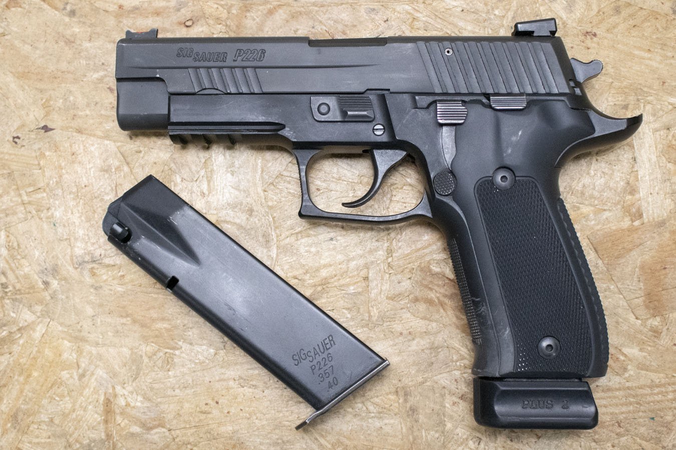SIG SAUER P226 40 S&W Police Trade-In Pistol with Two Magazines