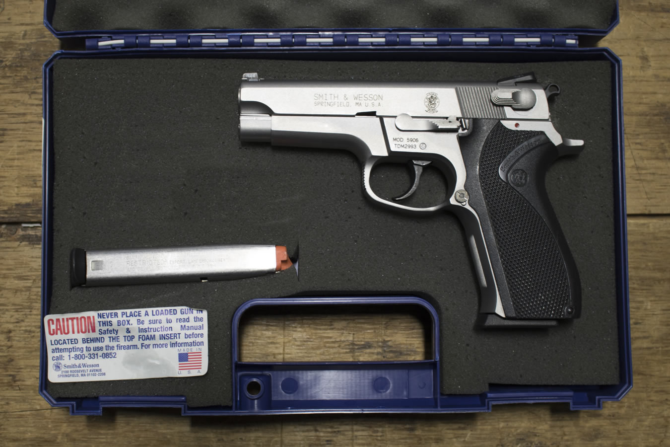 SMITH AND WESSON 5906 9mm Police Trade-ins (Very Good Condition)