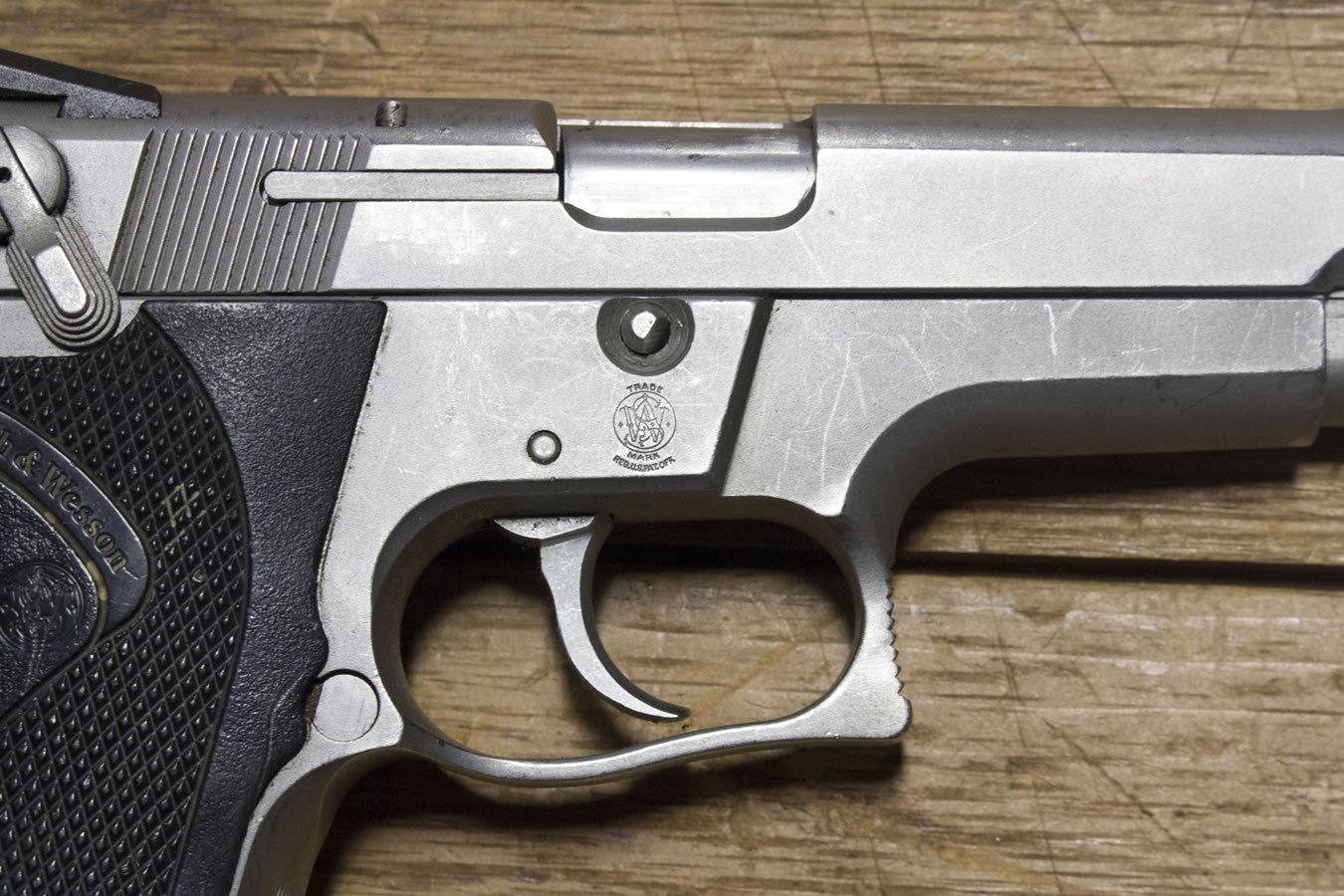 SMITH AND WESSON 5906 9mm Police Trade-ins (Fair Condition)