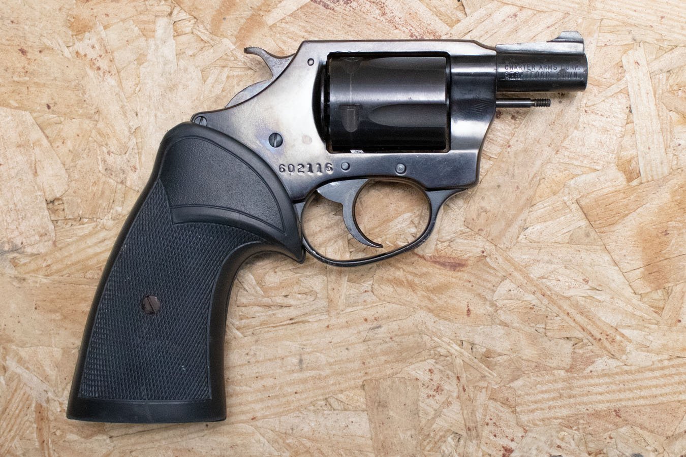 CHARTER ARMS Undercover 38 Special Police Trade-In Double-Action Revolver