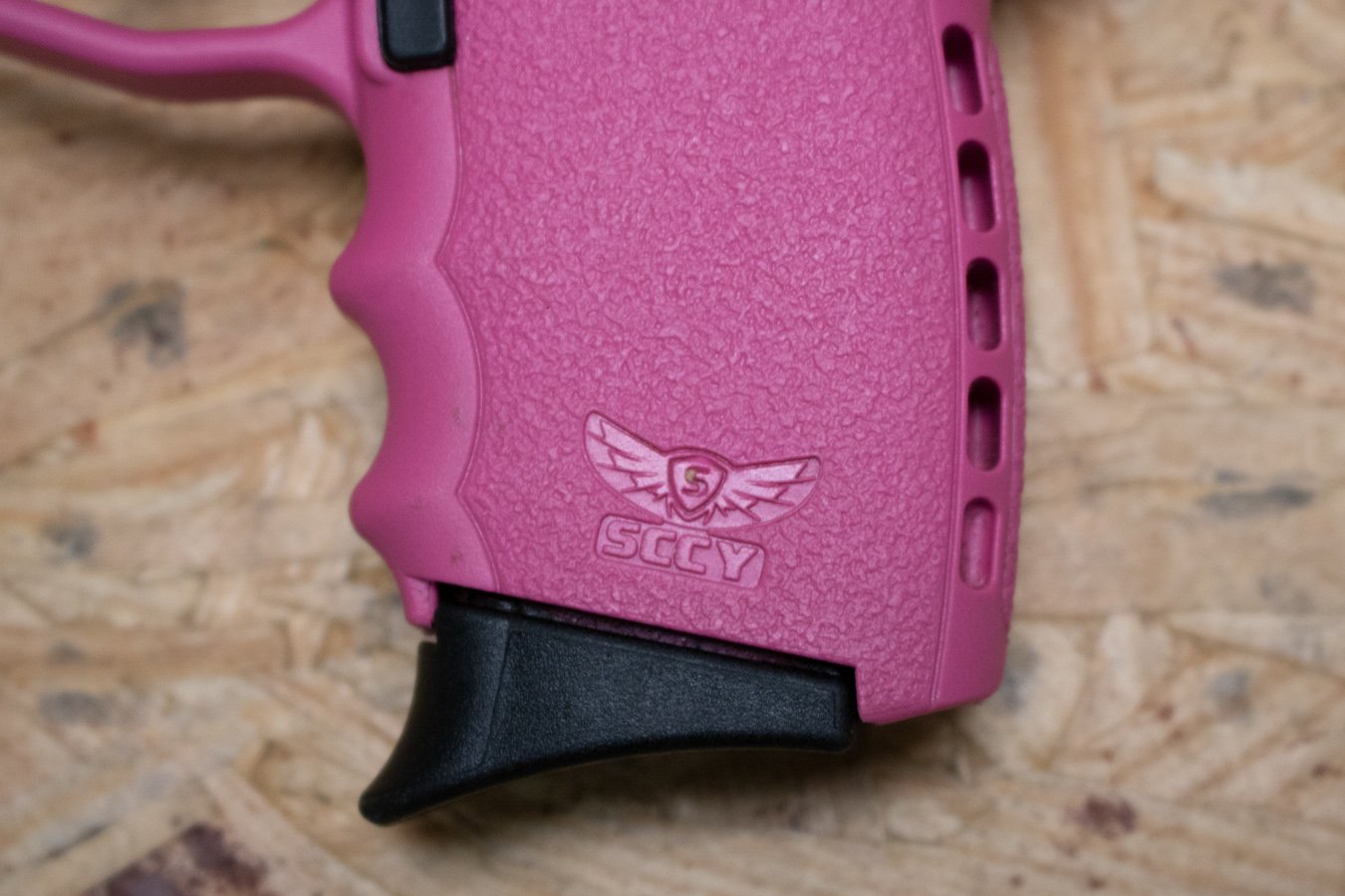 SCCY CPX-2 9mm Police Trade-In Pistol With Pink Frame