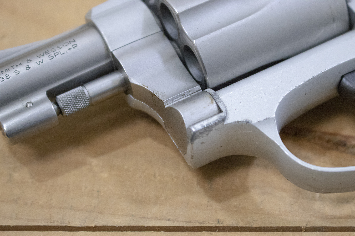 SMITH AND WESSON 637 38 Special Police Trade-in Revolvers with Crimson Trace Lasergrips (Good Condition)