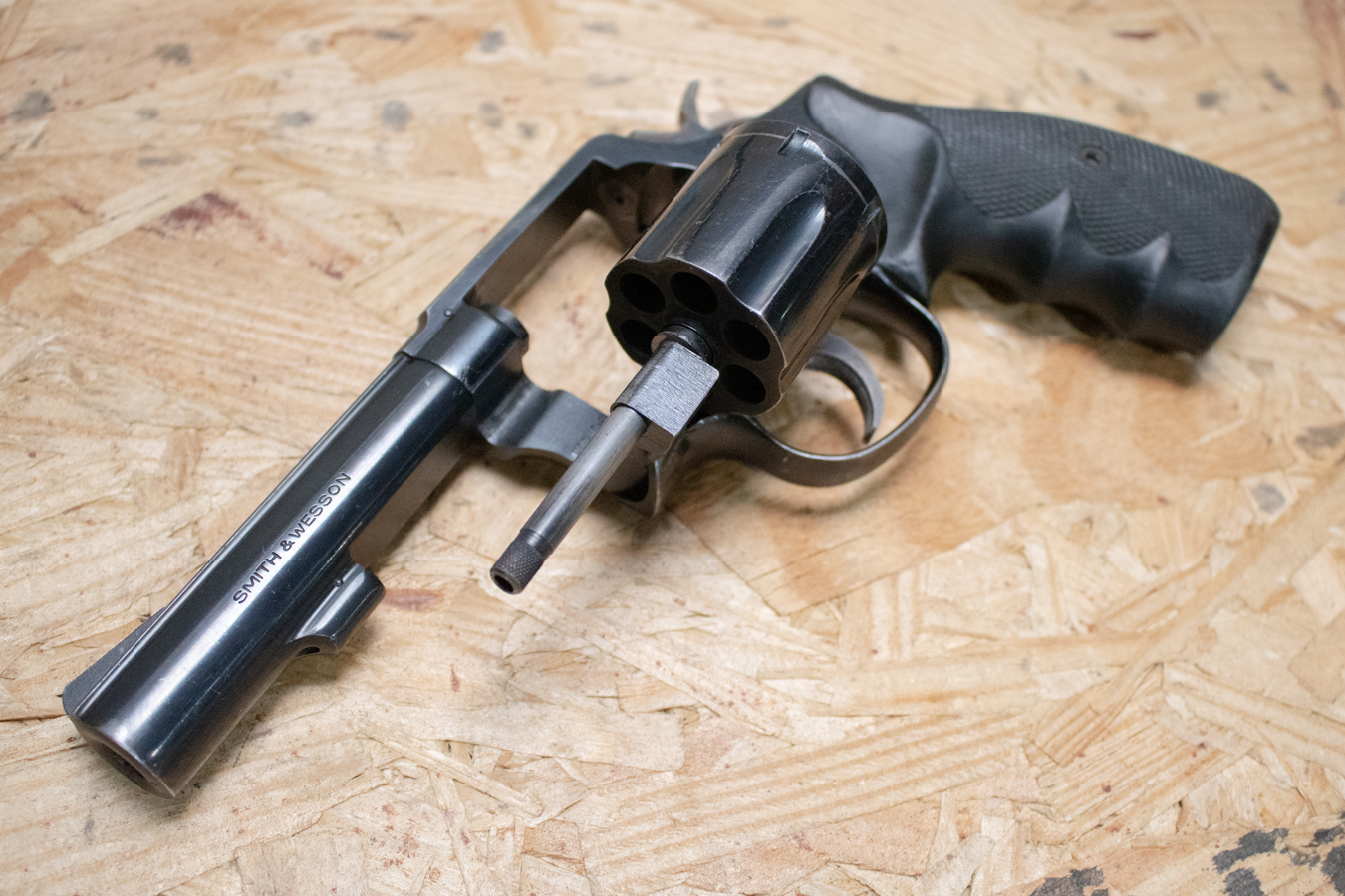 SMITH AND WESSON Model 10-8 38 Special Police Trade-In Revolver with Rubber Grips