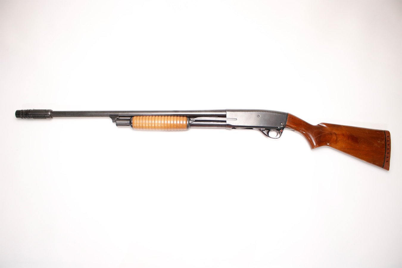 STEVENS 77D 12-Gauge Police Trade-in Pump-Action Shotgun