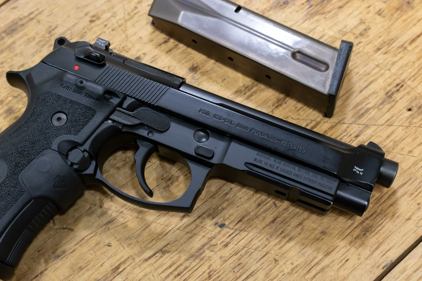 BERETTA 92G 9mm Semi-Auto Police Trade-In Pistol with Crimson Trace Grip (Good Condition)