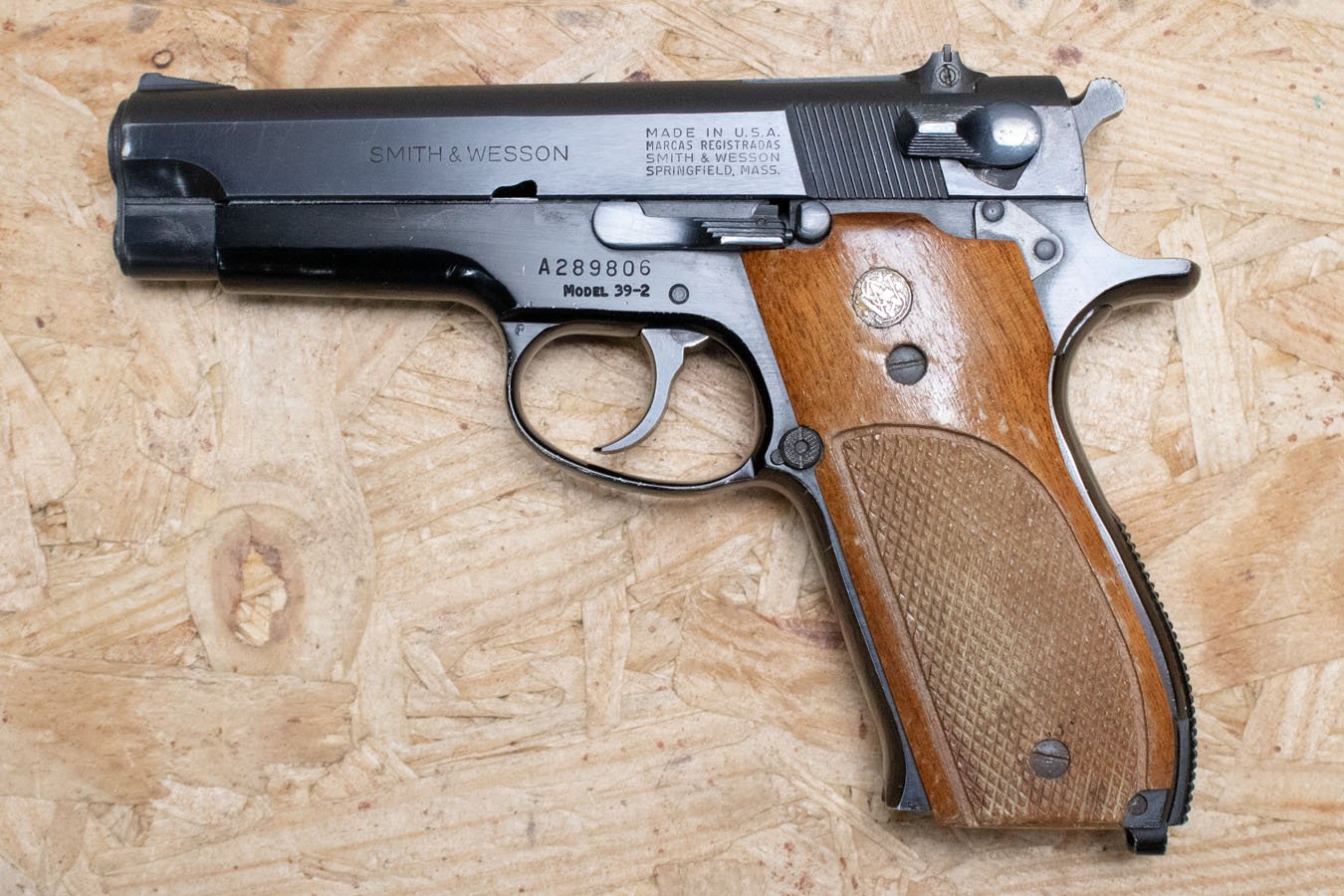 SMITH AND WESSON Model 39-2 9mm Police Trade-In Pistol (Magazine Not Included)