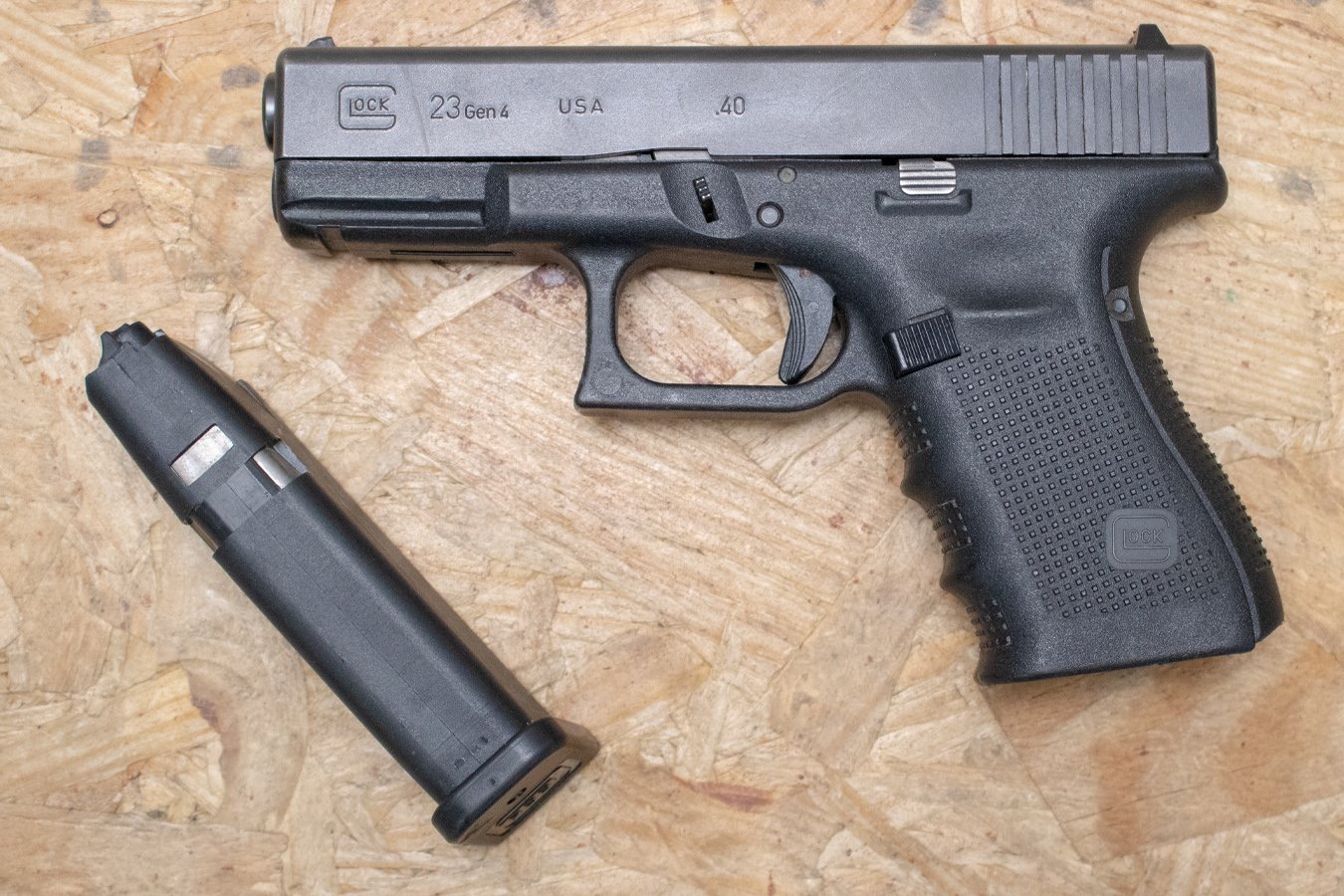 GLOCK 23 Gen4 40 S&W Police Trade-In Pistol