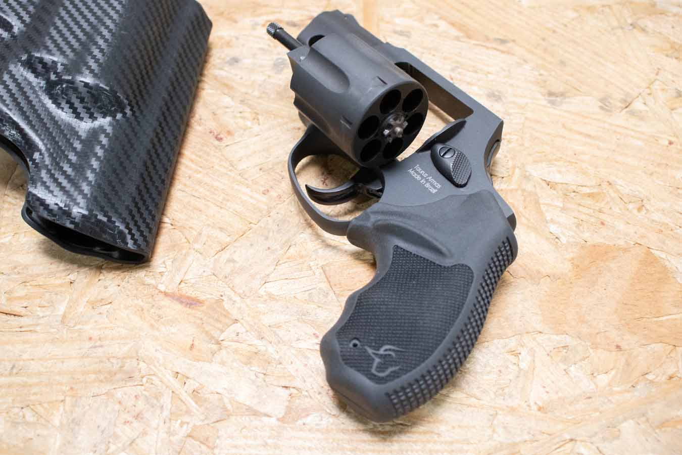 TAURUS 856 38 Special Police Trade-In Revolver with Holster and Concealed Hammer