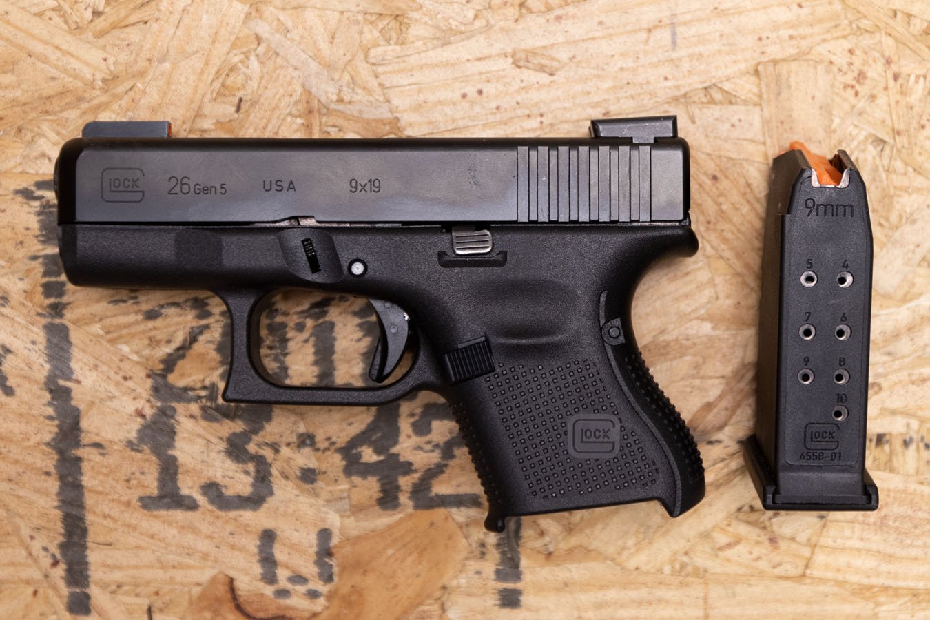 GLOCK 26 Gen5 9mm Police Trade-In Pistol with Night Sights