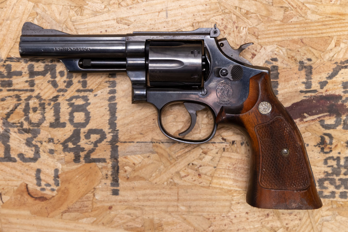 SMITH AND WESSON Model 19-5 .357 Magnum Police Trade-In Revolver
