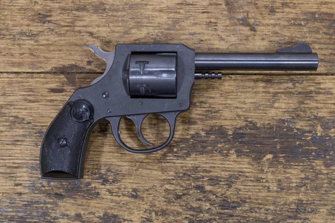 H AND R 622 22 LR Police Trade-In Revolver