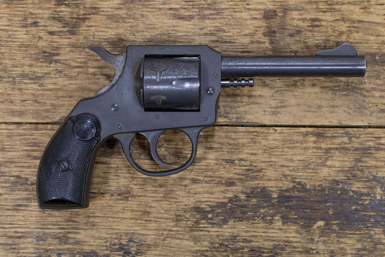 H AND R 622 22 LR Police Trade-In Revolver