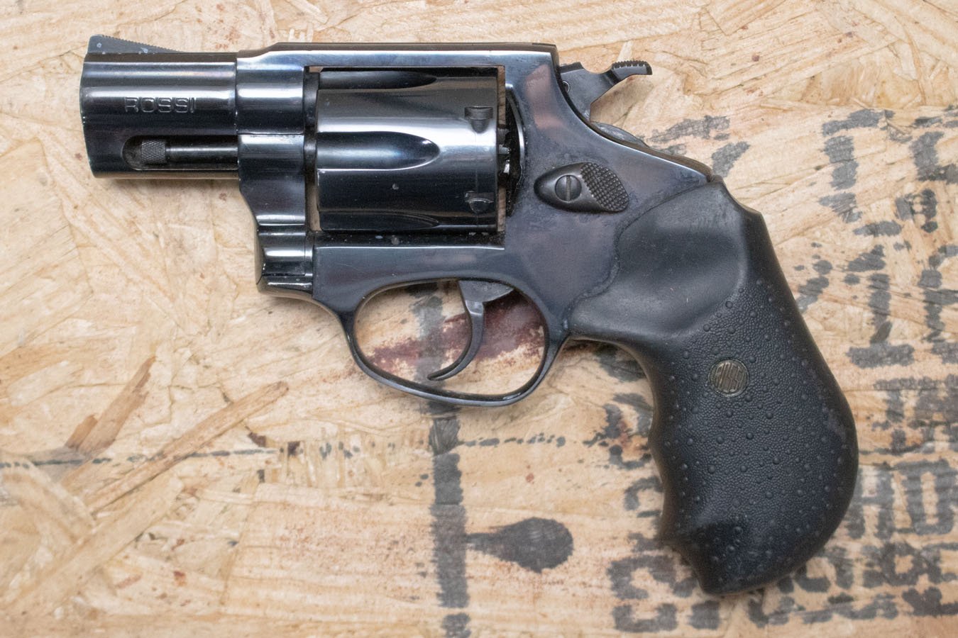 ROSSI 461 357 Magnum Police Trade-In Revolver with 2-Inch Barrel