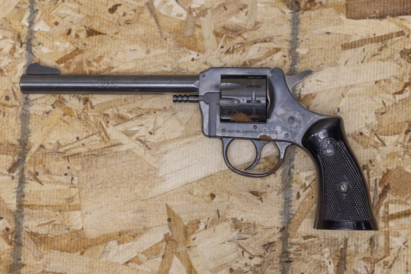 H AND R 929 22 LR Police Trade-In Revolver