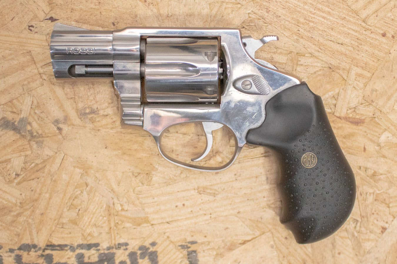ROSSI 462 357 Magnum Police Trade-In Revolver Stainless
